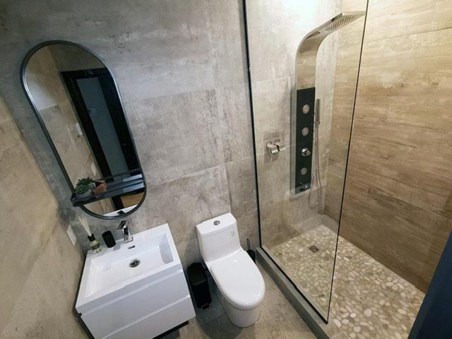 Private Room & Private Bathroom In Le Plateau 蒙特利尔 外观 照片